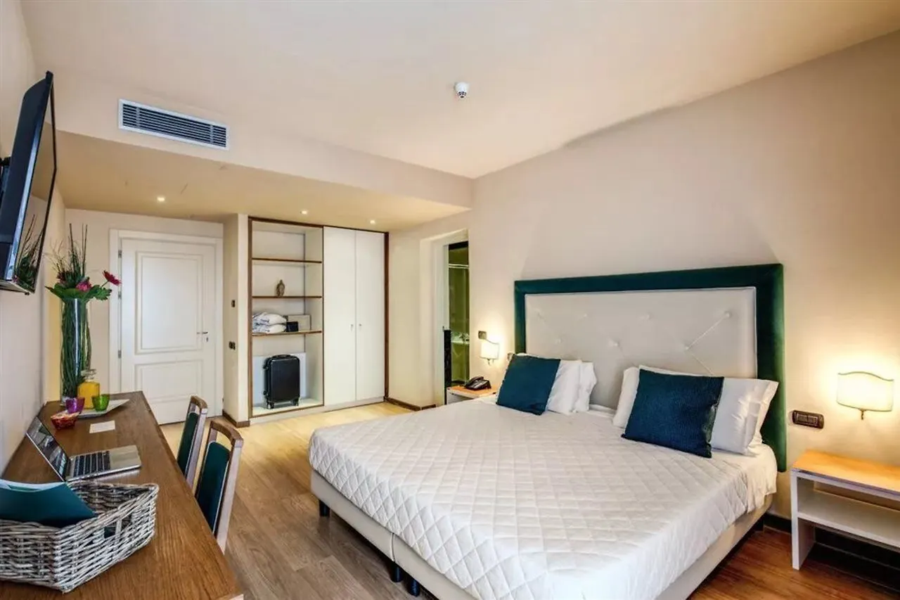 Demidoff Country Resort Pratolino 4*,